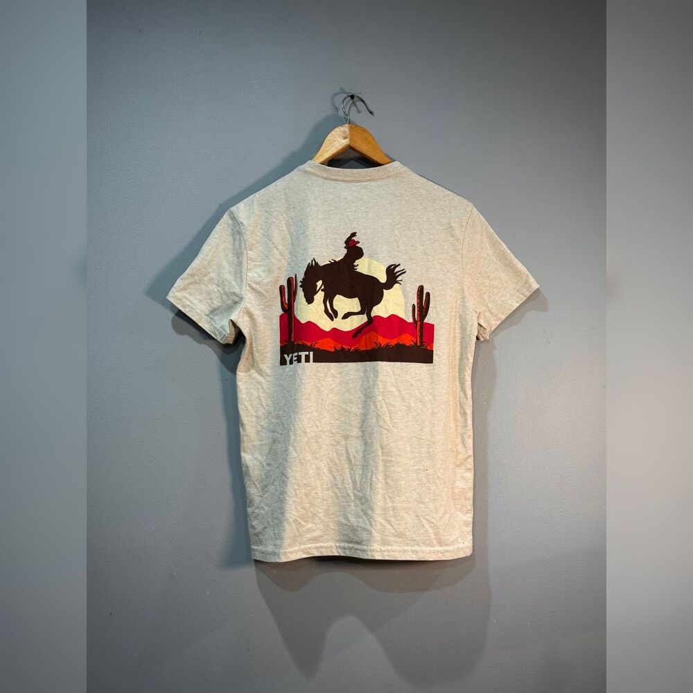 Men's Cream YETI "A Bit Broncy" S/S Tee Size S - Picture 2 of 7